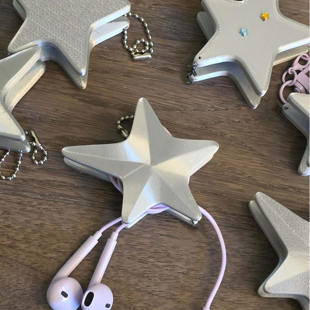Cable Winder Keychain - منظم أسلاك ثلاثي الأبعاد على شكل
